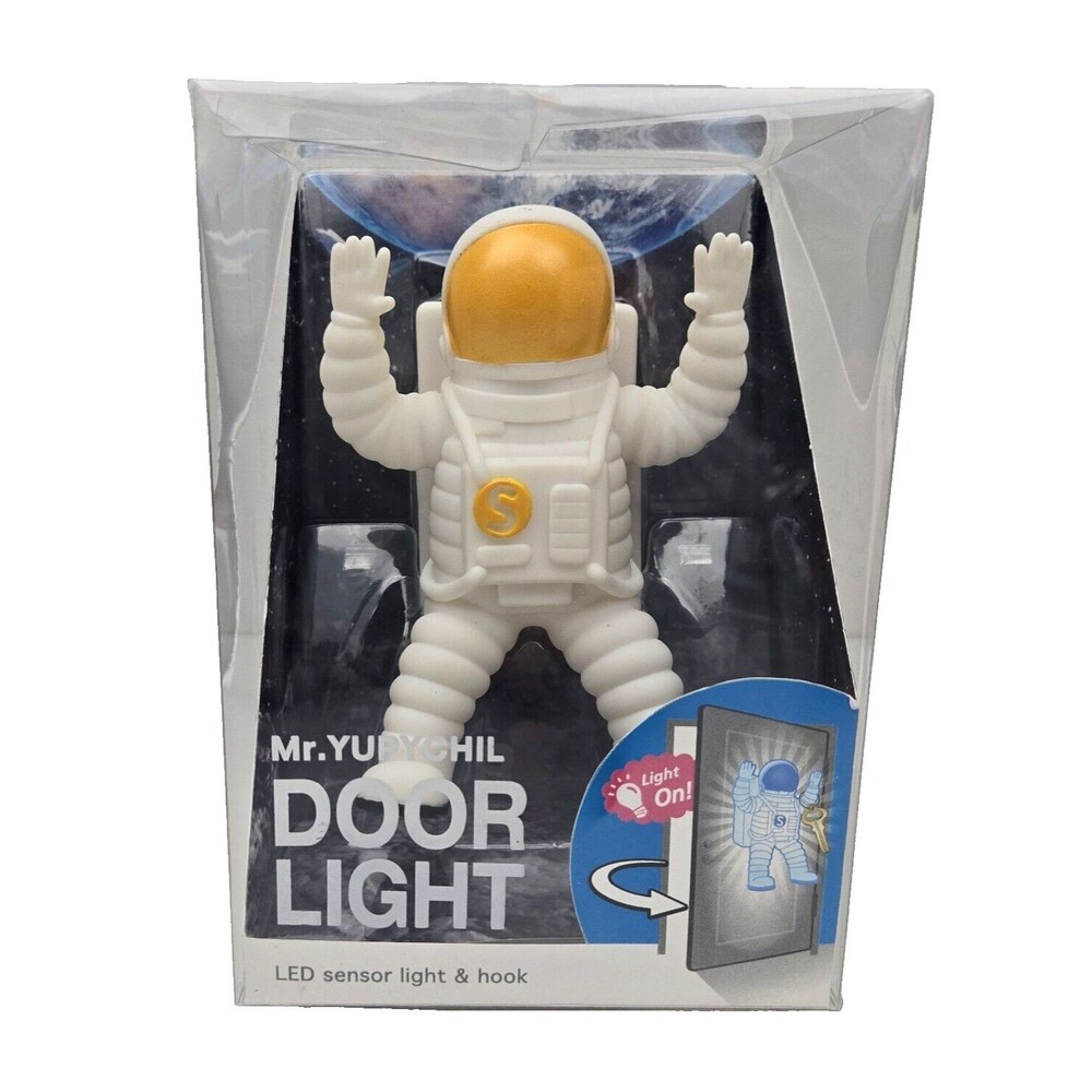 Mr. Yupychil Astronaut Door Light LED Sensor Light and Key Holder Yellow NEW